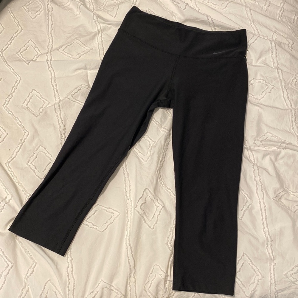 Nike high waist crop legging - recycled materials